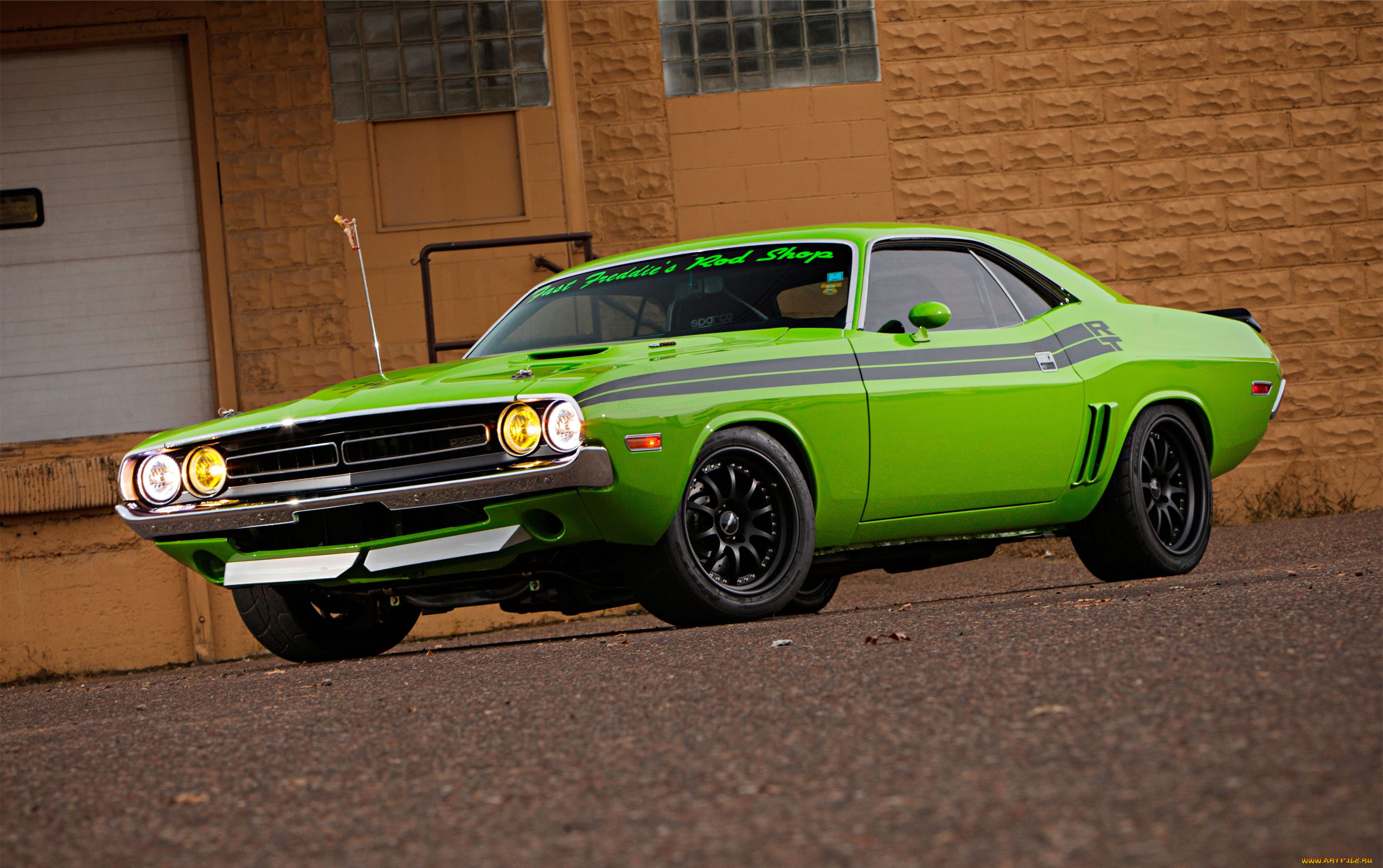 , dodge